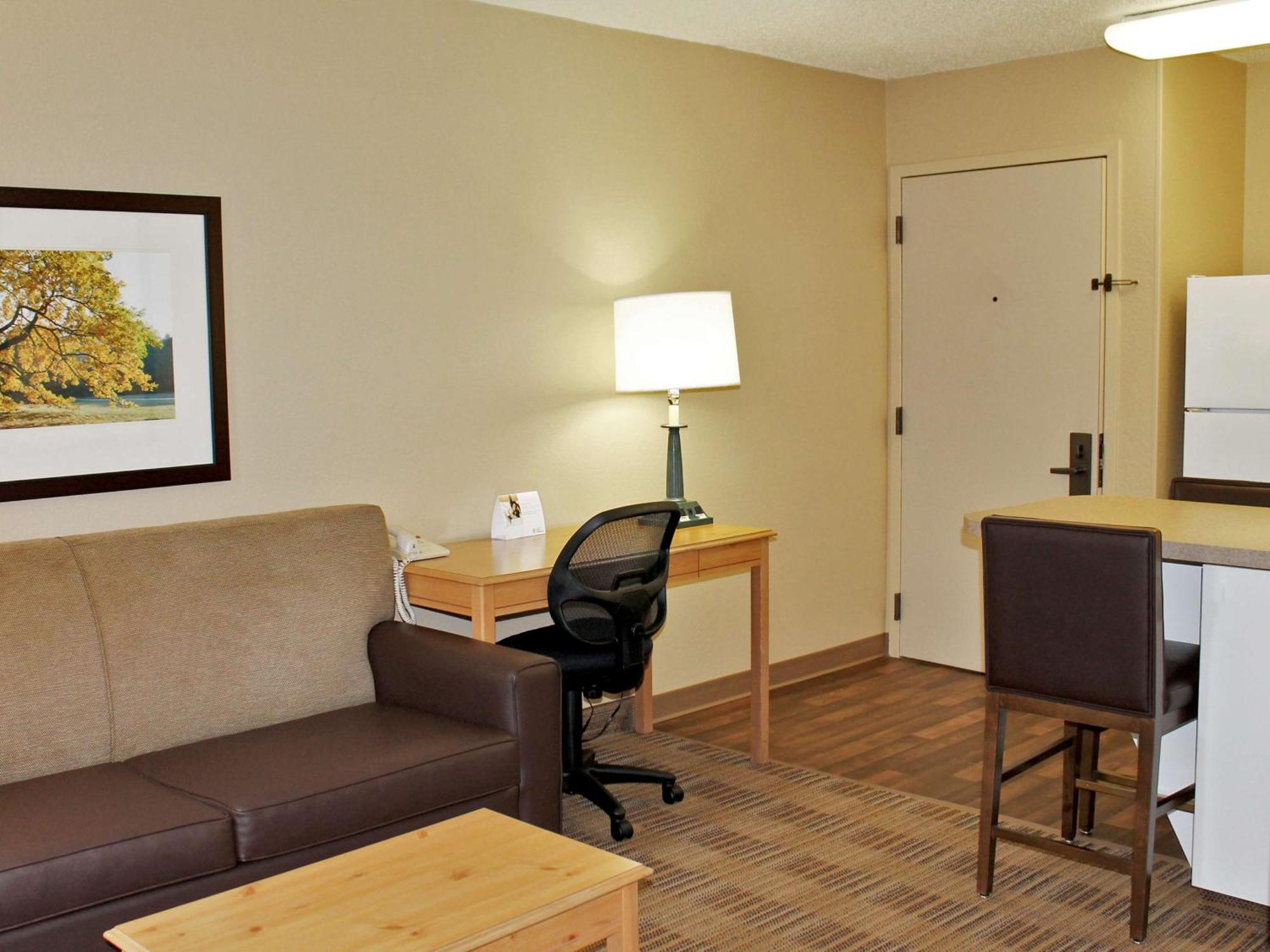 Extended America - Atlanta - Marietta - Ferry Rd Sandy Springs
