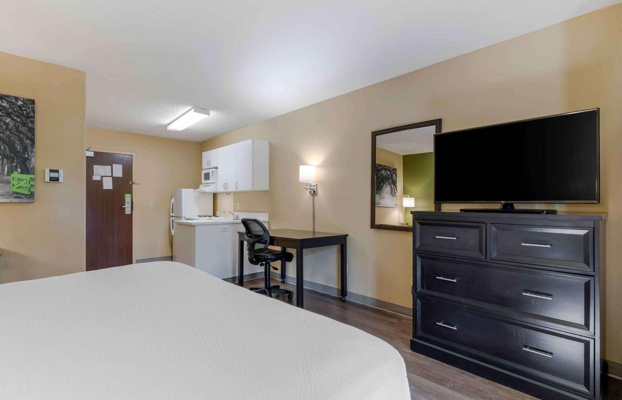 Extended America - Atlanta - Marietta - Ferry Rd Hotel 2*
