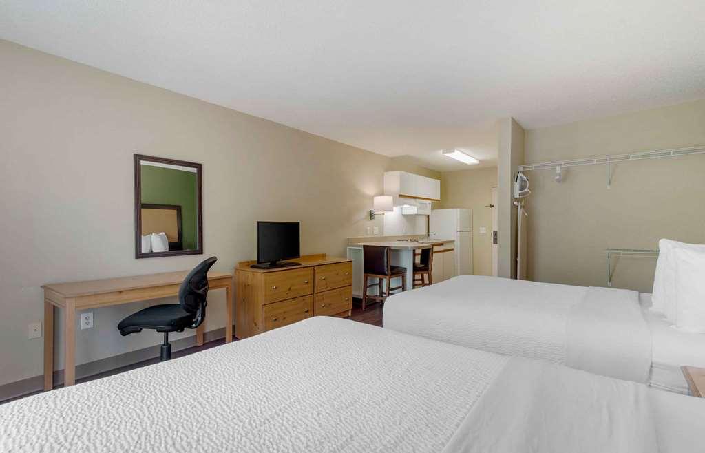 Extended America - Atlanta - Marietta - Ferry Rd Sandy Springs